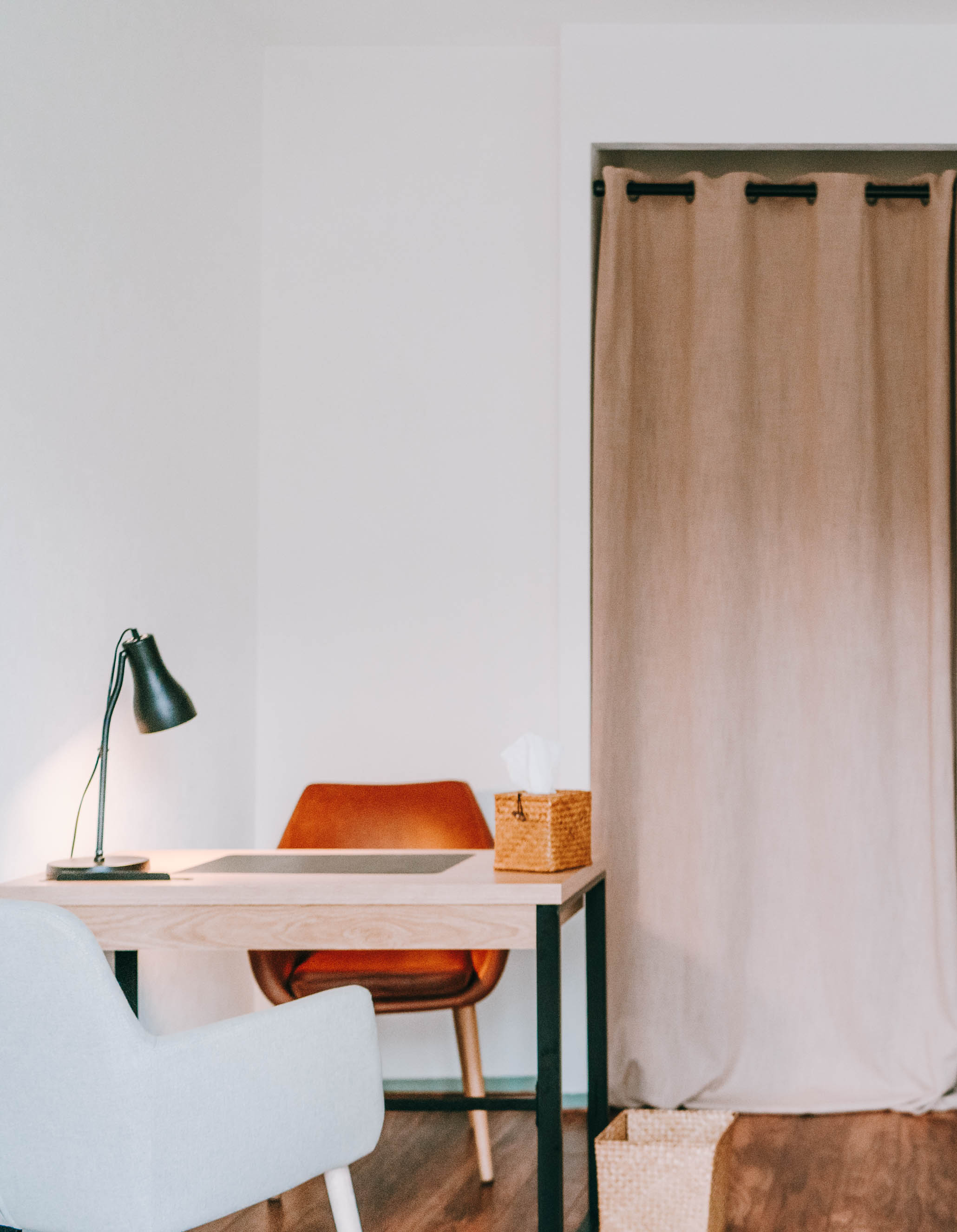 Intérieur du cabinet Smoös, réflexologue plantaire à Bordeaux